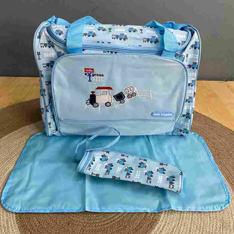 Hospital Bag 3 Pieces Set (Blue) For Baby Hospital Bag 3 Pieces Set Blue For Baby with three matching maternity bags for newborn essentials